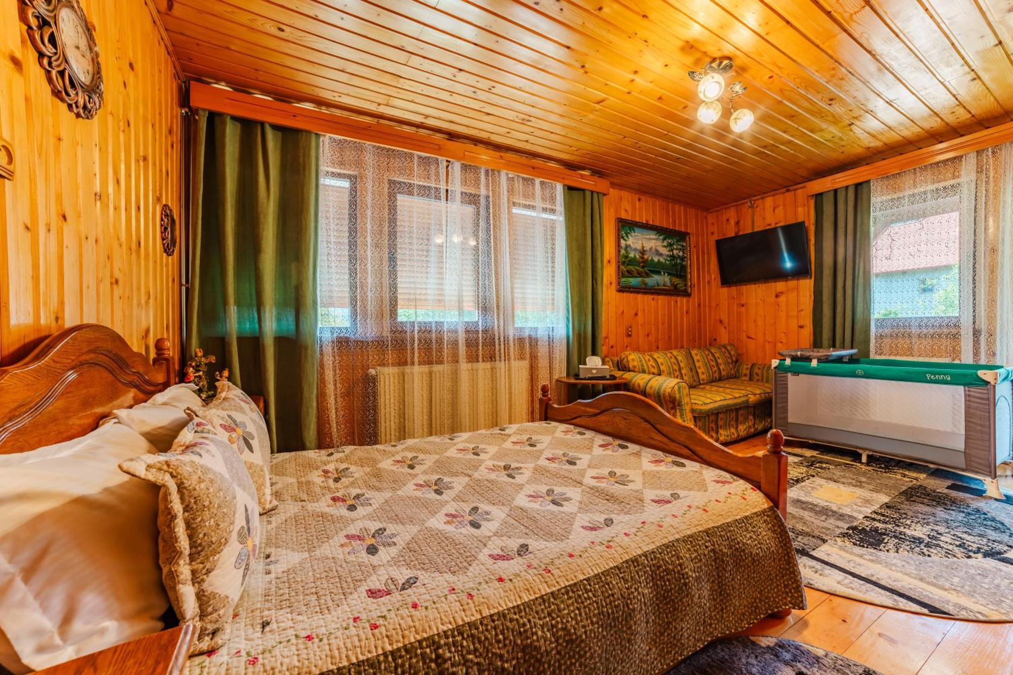הוילה בראשוב Casa Poiana Soarelui מראה חיצוני תמונה