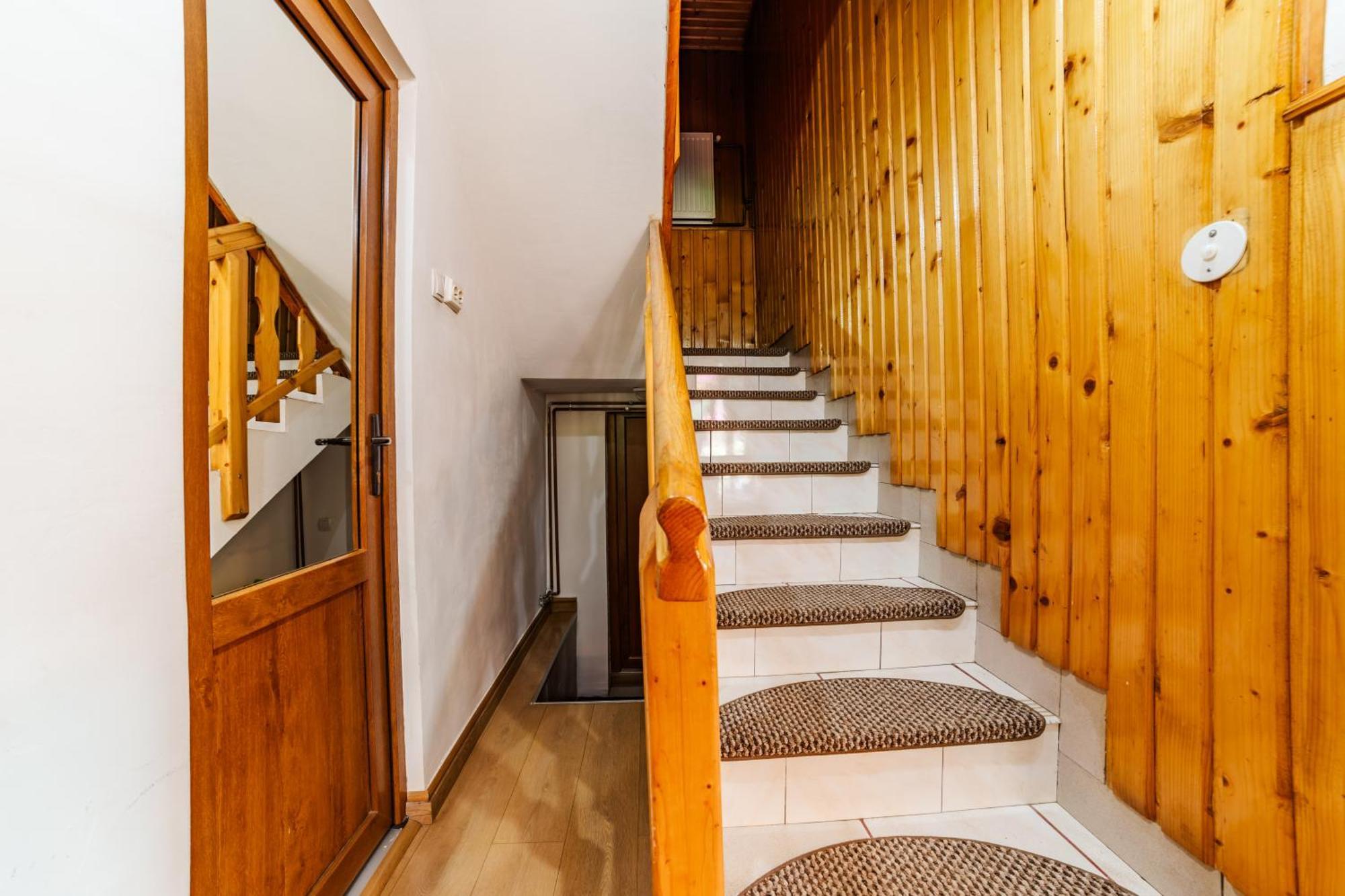 הוילה בראשוב Casa Poiana Soarelui מראה חיצוני תמונה